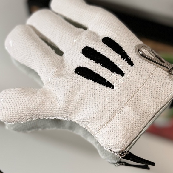 Disney Parks Sequin Mickey Mouse Glove Coin Purse Bag Charm - Picture 3 of 6